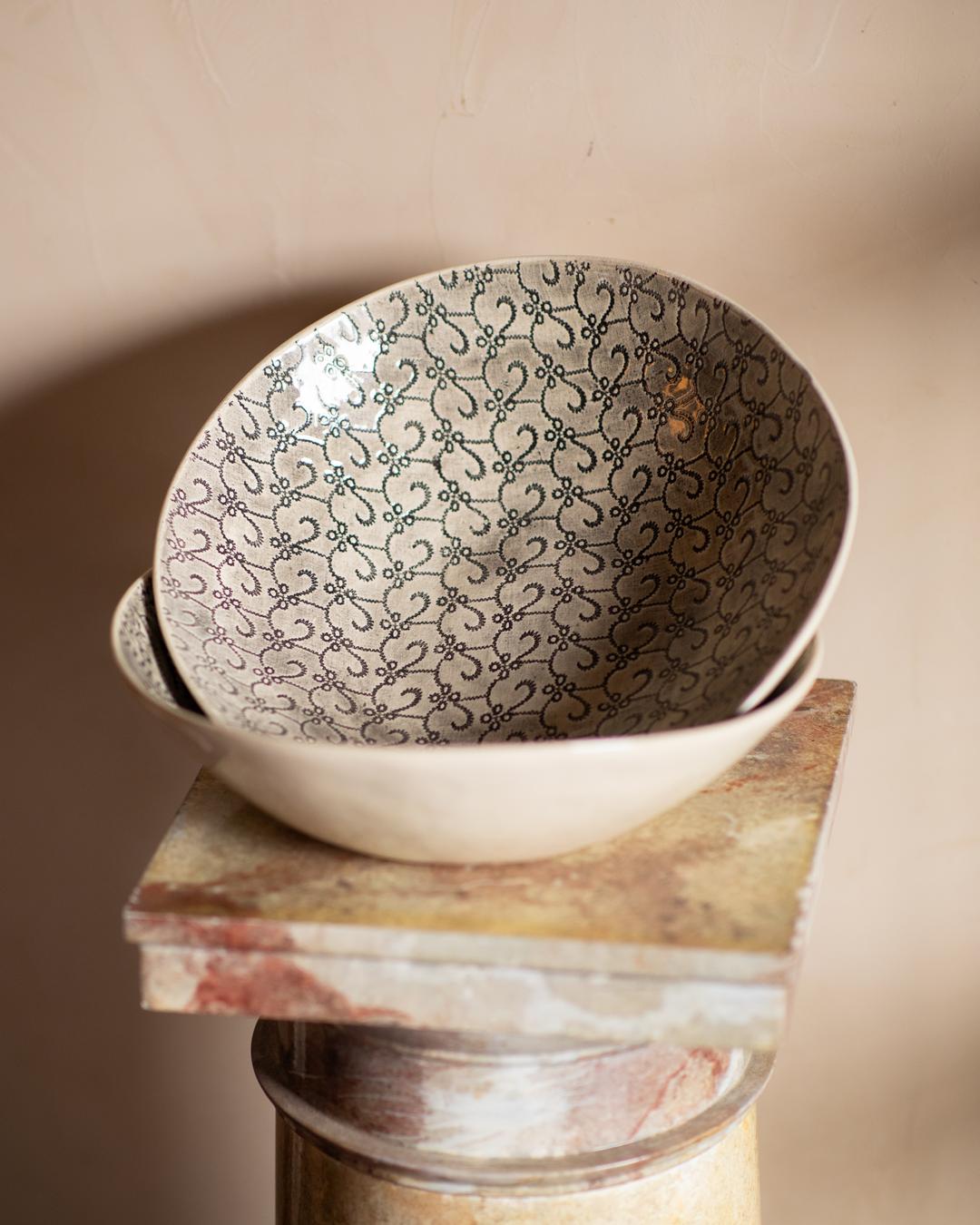 Ceramic bowl with print