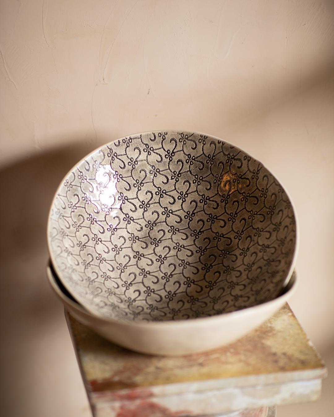 Ceramic bowl with print