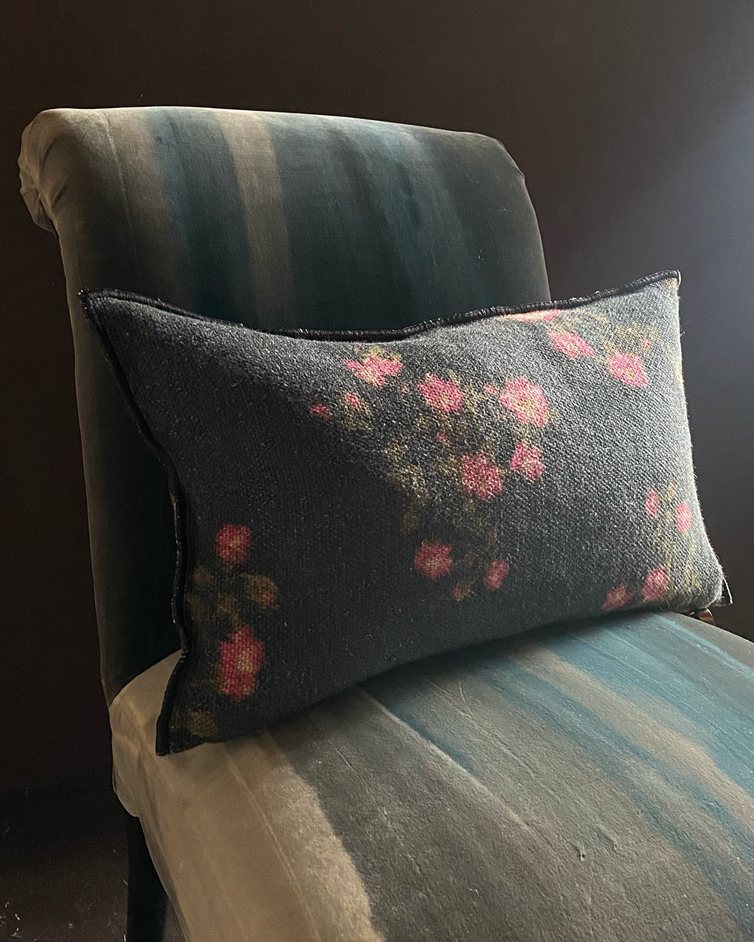 【MAISON DE VACANCES】Linen Stole 125×200 Maison de Vacances Wabi-Sabi Linen – Brecht Murré Atelier