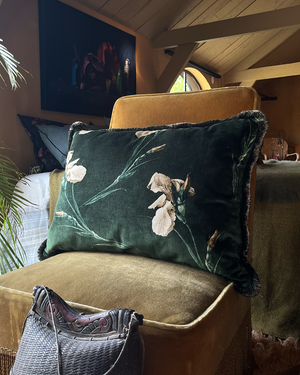 Velvet flower cushion