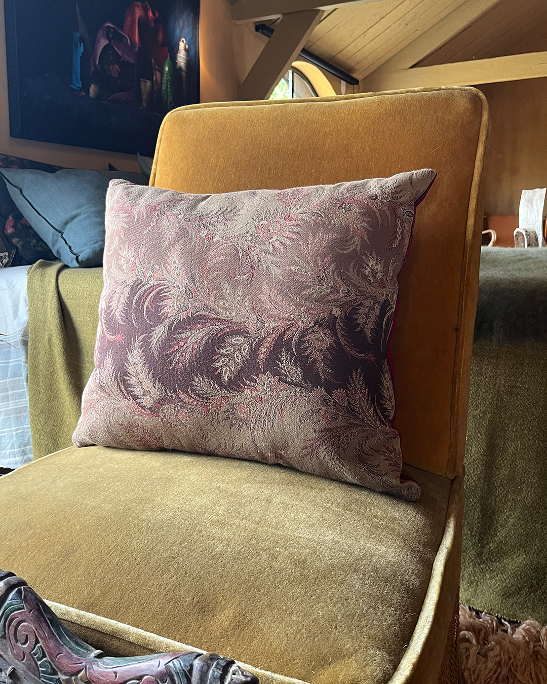 Pattern cushion