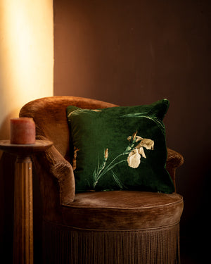 Velvet flower cushion